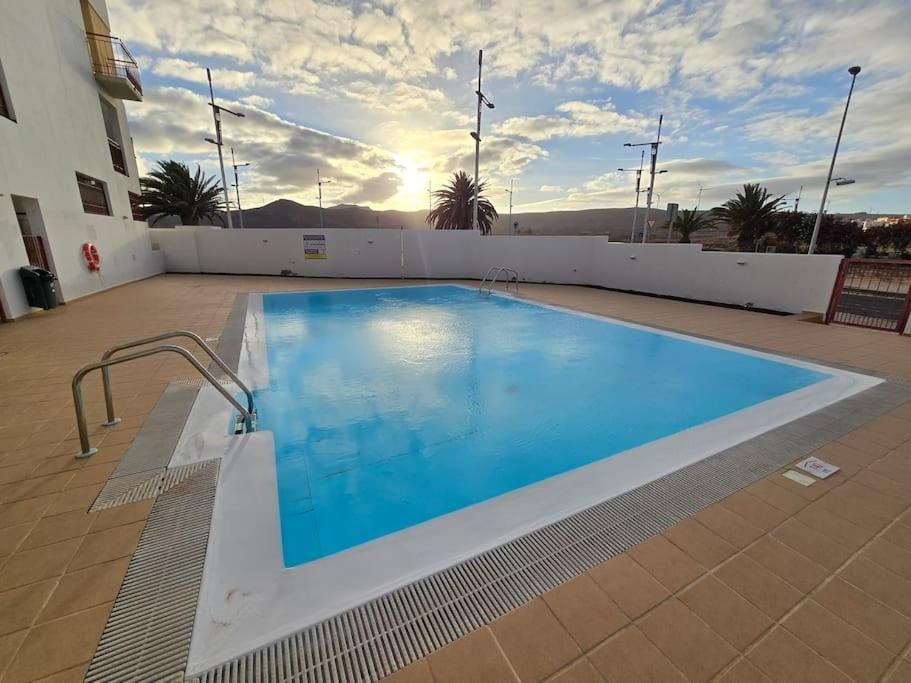 Sunflower, El Con Piscina En Complejo Residencial * Puerto del Rosario (Fuerteventura)