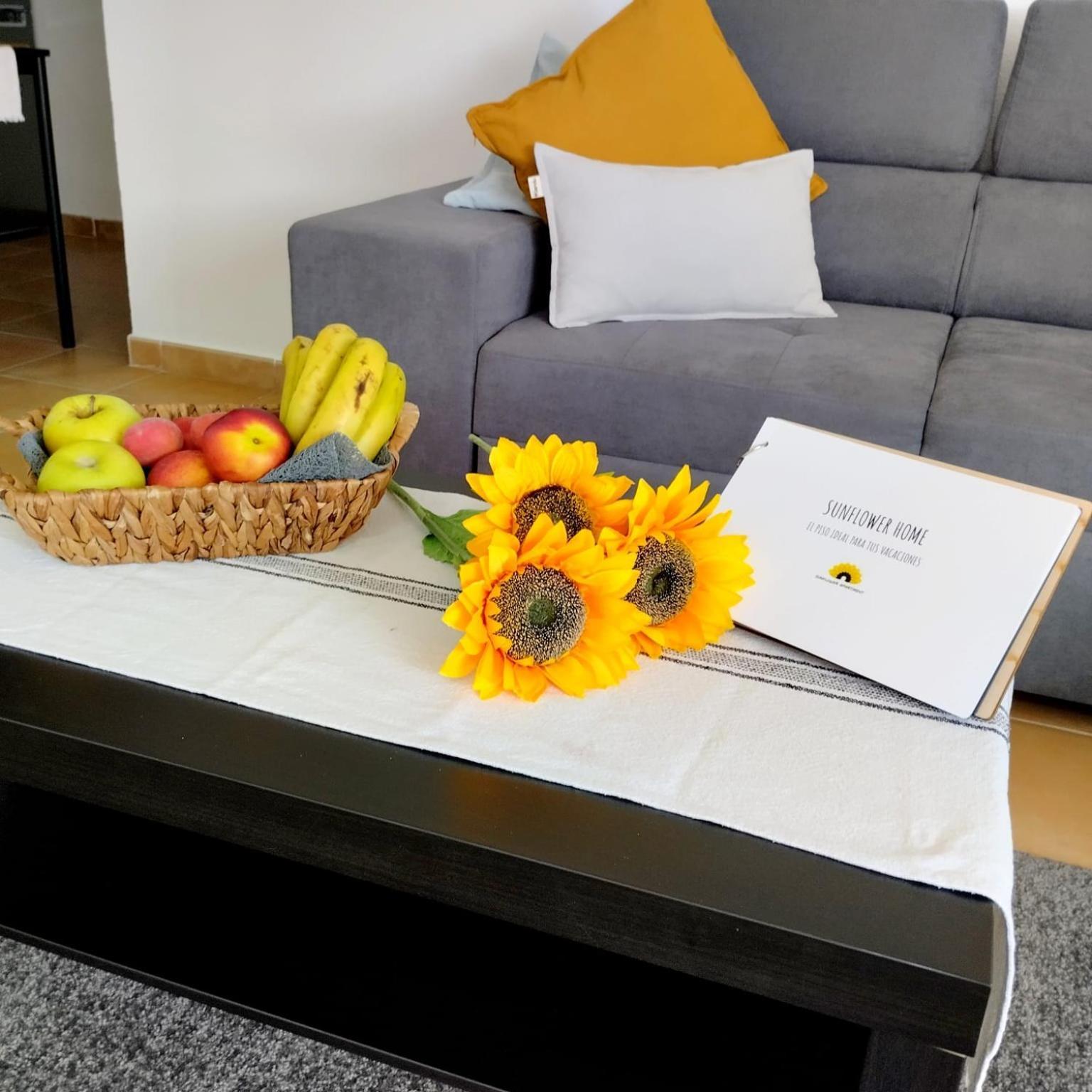 Sunflower, El Con Piscina En Complejo Residencial Apartament