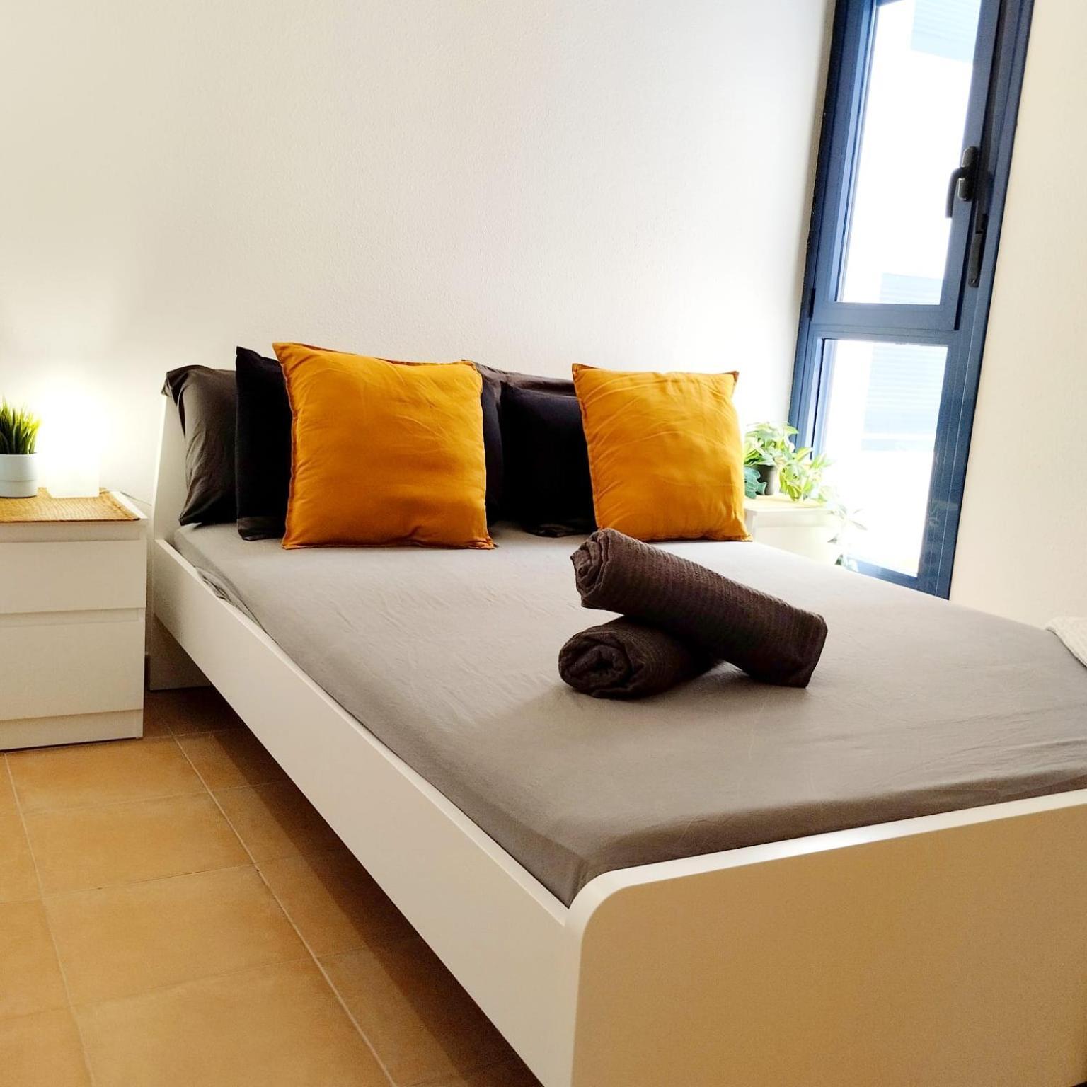 Sunflower, El Con Piscina En Complejo Residencial Apartament