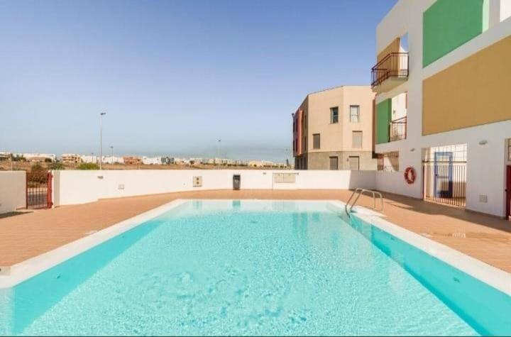 Sunflower, El Con Piscina En Complejo Residencial * Puerto del Rosario (Fuerteventura)
